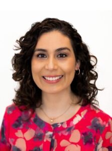 Dr. Adriana Rosales